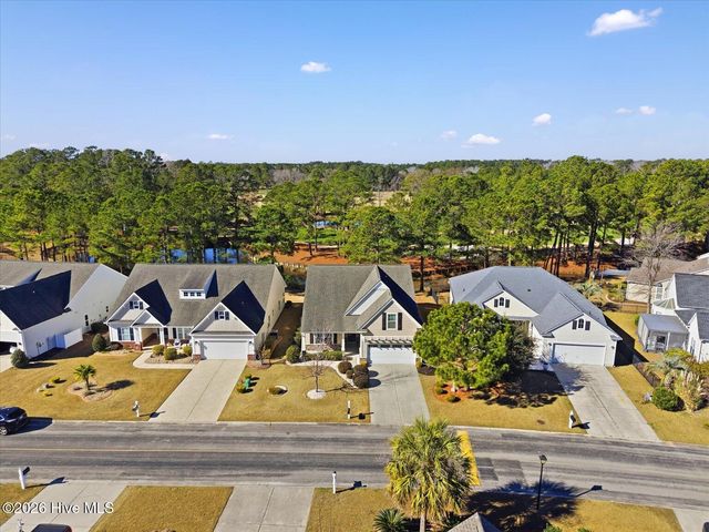 1014 Meadowlands Trail NW, Calabash, NC 28467