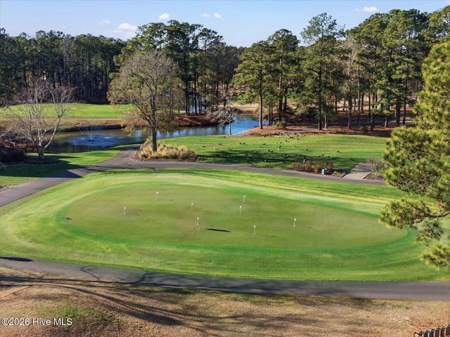 1014 Meadowlands Trail NW, Calabash, NC 28467