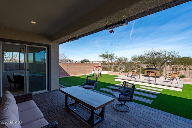 10812 E TESLA Avenue, Mesa, AZ 85212