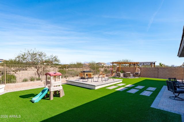 10812 E TESLA Avenue, Mesa, AZ 85212