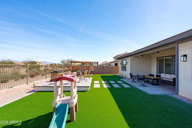 10812 E TESLA Avenue, Mesa, AZ 85212