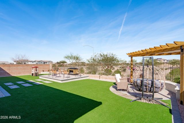 10812 E TESLA Avenue, Mesa, AZ 85212