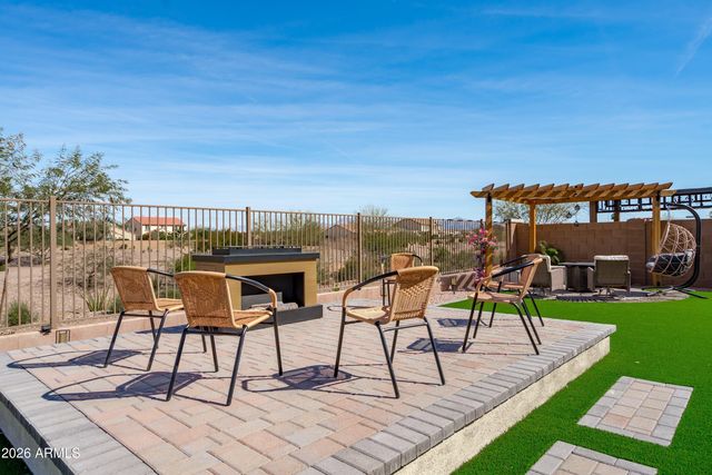 10812 E TESLA Avenue, Mesa, AZ 85212