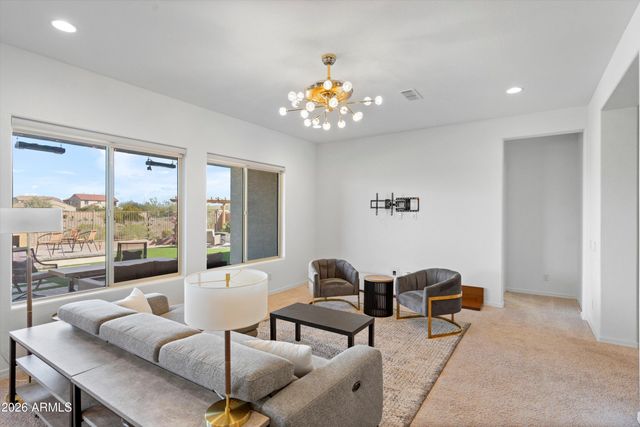 10812 E TESLA Avenue, Mesa, AZ 85212