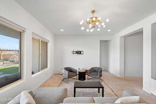 10812 E TESLA Avenue, Mesa, AZ 85212