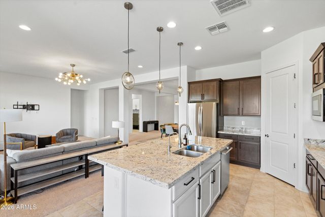 10812 E TESLA Avenue, Mesa, AZ 85212