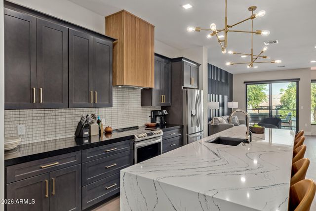 4238 N Craftsman Court, Scottsdale, AZ 85251