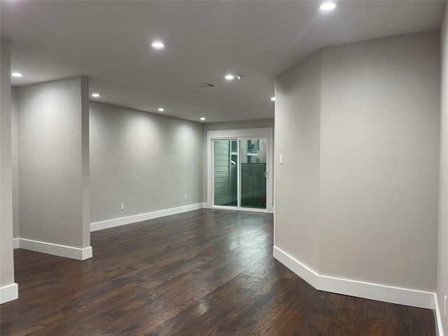 18800 Egret Bay Boulevard 1105, Webster, TX 77058