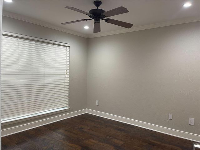 18800 Egret Bay Boulevard 1105, Webster, TX 77058