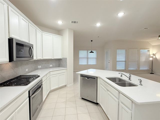 2059 Avondown Road, Forney, TX 75126