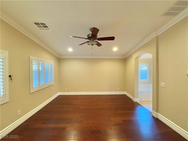 4595 Grindle Point Street, Las Vegas, NV 89147