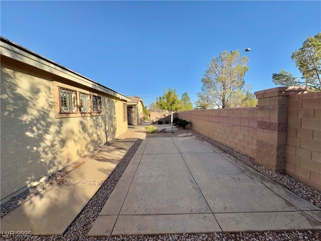 4595 Grindle Point Street, Las Vegas, NV 89147