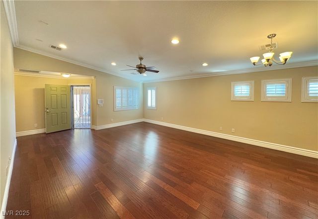 4595 Grindle Point Street, Las Vegas, NV 89147