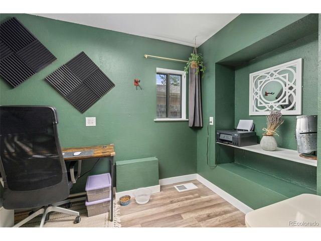 812 Sir Galahad Dr, Lafayette, CO 80026