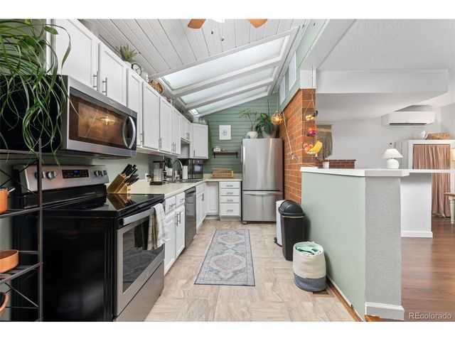 812 Sir Galahad Dr, Lafayette, CO 80026