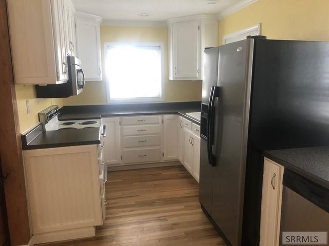 1525 E Fremont Street, Pocatello, ID 83201