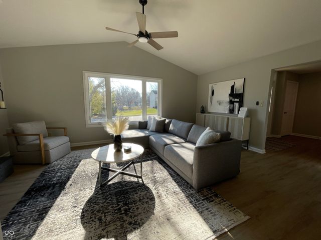 504 Sonhatsett Drive, Westfield, IN 46074