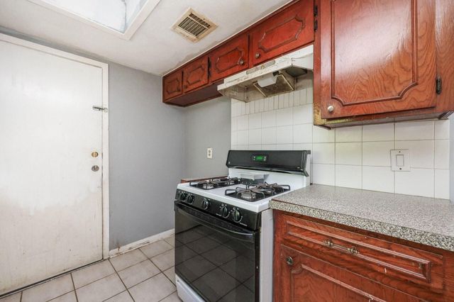 4426 Sandydale Lane, Houston, TX 77039