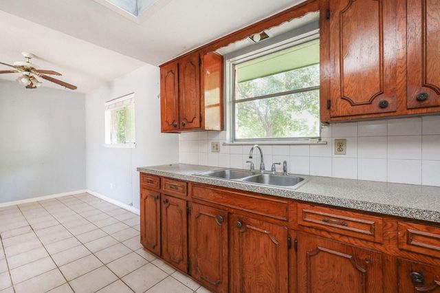 4426 Sandydale Lane, Houston, TX 77039