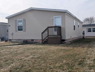 11724 Cedarbrook Drive, Green Oak Township, MI 48178