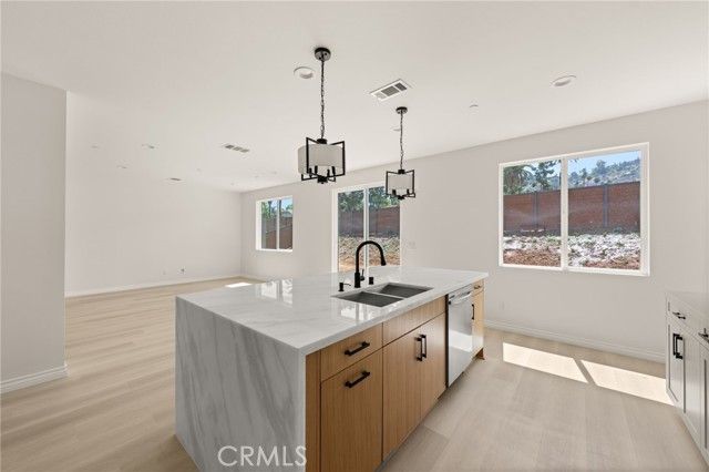 5978 Copperfield Avenue, Riverside, CA 92506