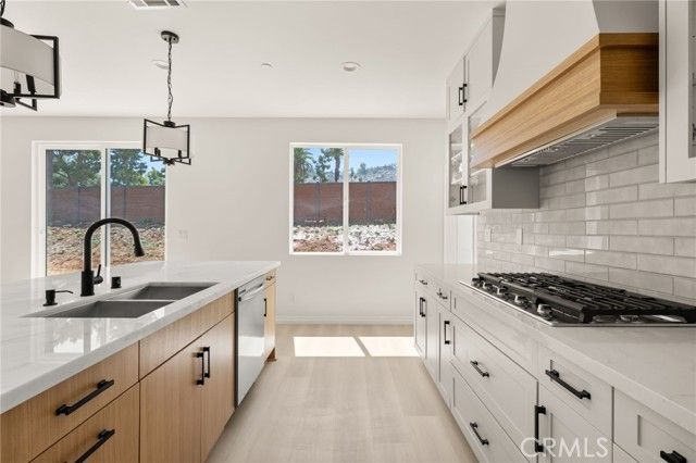 5978 Copperfield Avenue, Riverside, CA 92506