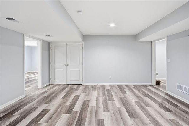 21805 Lucca Circle, Peculiar, MO 64078