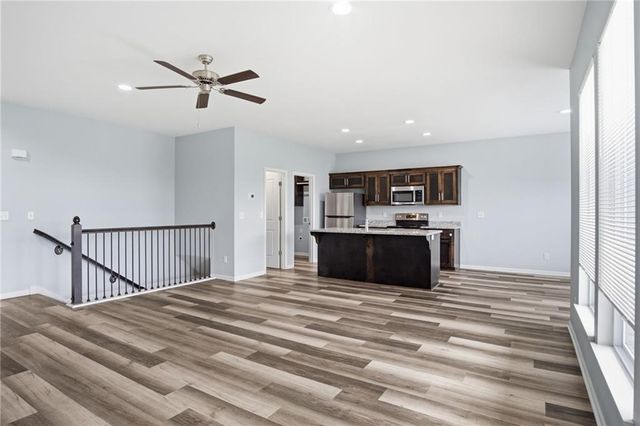 21805 Lucca Circle, Peculiar, MO 64078
