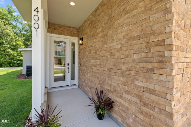 4001 Southpoint Landing Way, Durham, NC 27707