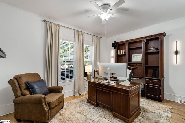 6 Rogers Avenue, Greenville, SC 29617
