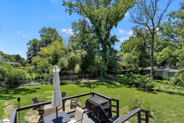 6 Rogers Avenue, Greenville, SC 29617
