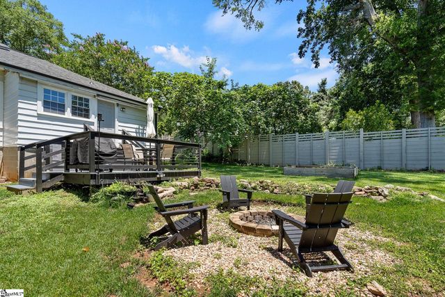 6 Rogers Avenue, Greenville, SC 29617