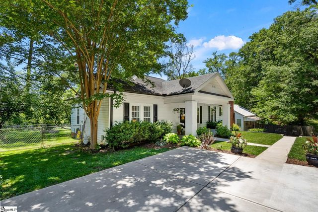 6 Rogers Avenue, Greenville, SC 29617