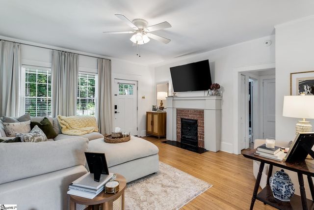 6 Rogers Avenue, Greenville, SC 29617