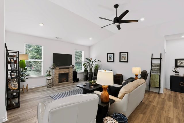 8398 Hulton Road, Pendleton, IN 46064