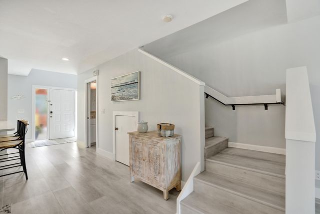 5355 10th Fairway Drive 2, Delray Beach, FL 33484