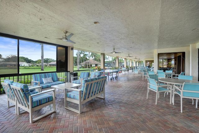 5355 10th Fairway Drive 2, Delray Beach, FL 33484