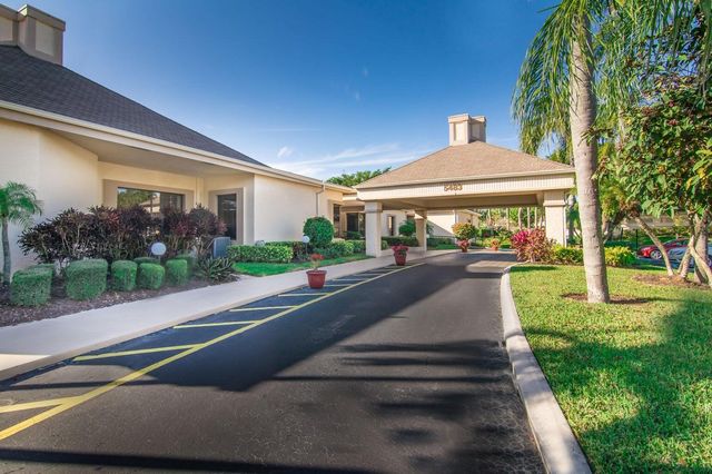 5355 10th Fairway Drive 2, Delray Beach, FL 33484