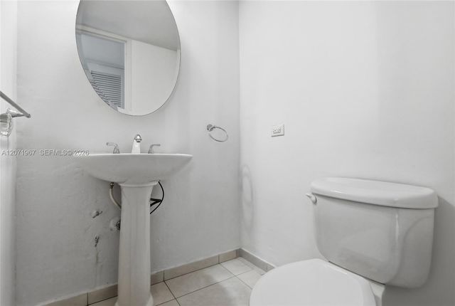 5055 Collins Avenue 11F, Miami Beach, FL 33140