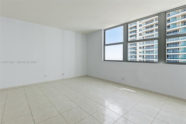 5055 Collins Avenue 11F, Miami Beach, FL 33140