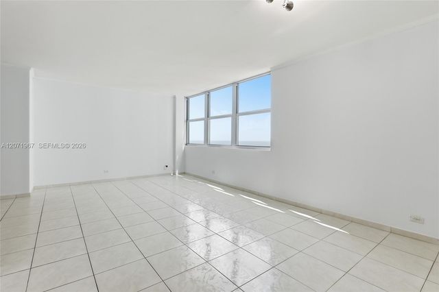5055 Collins Avenue 11F, Miami Beach, FL 33140