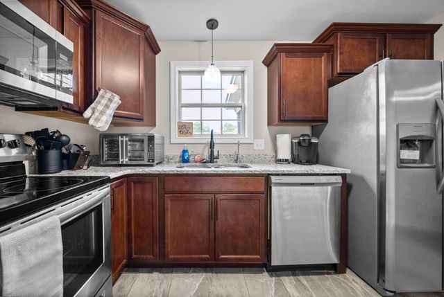 143 Ambridge Street, Oak Grove, KY 42262