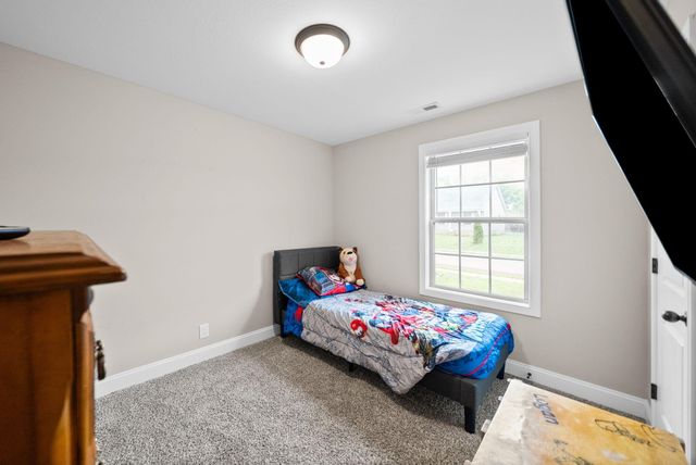 143 Ambridge Street, Oak Grove, KY 42262