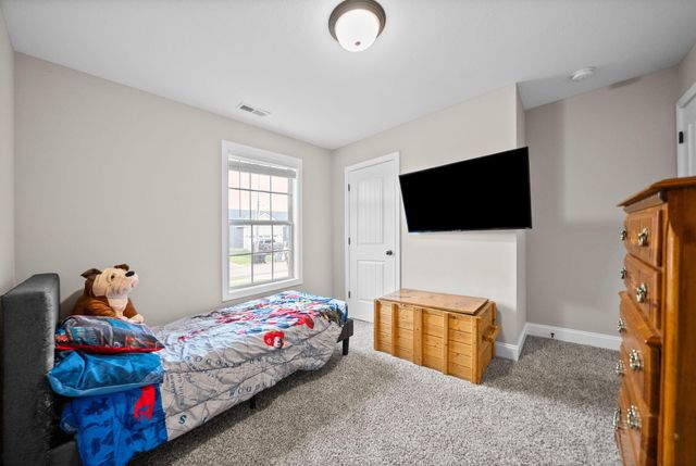 143 Ambridge Street, Oak Grove, KY 42262