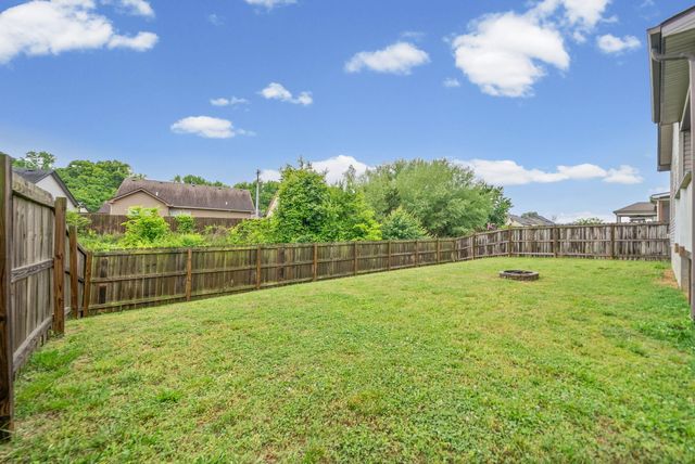 143 Ambridge Street, Oak Grove, KY 42262
