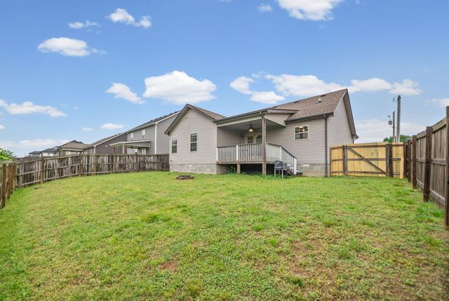 143 Ambridge Street, Oak Grove, KY 42262