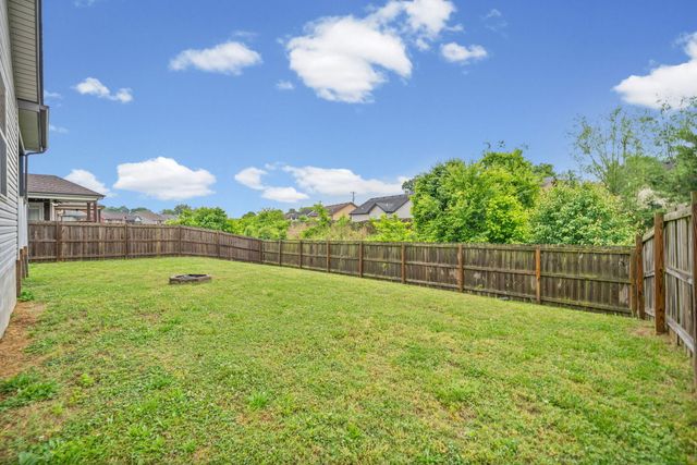 143 Ambridge Street, Oak Grove, KY 42262