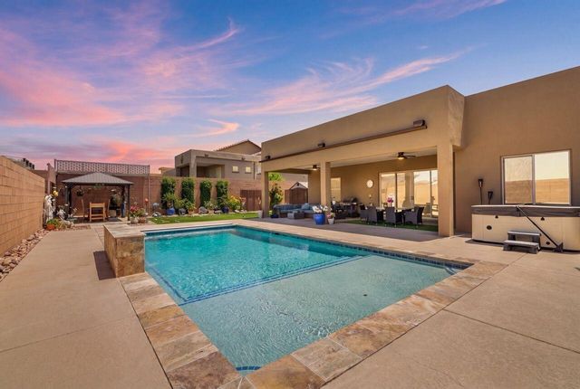 6519 Pato Road NW, Albuquerque, NM 87120