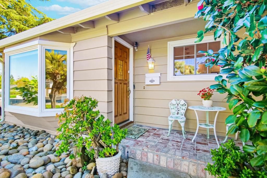 Image 2 of property listing at 1010 Springfield Drive, Campbell, CA 95008