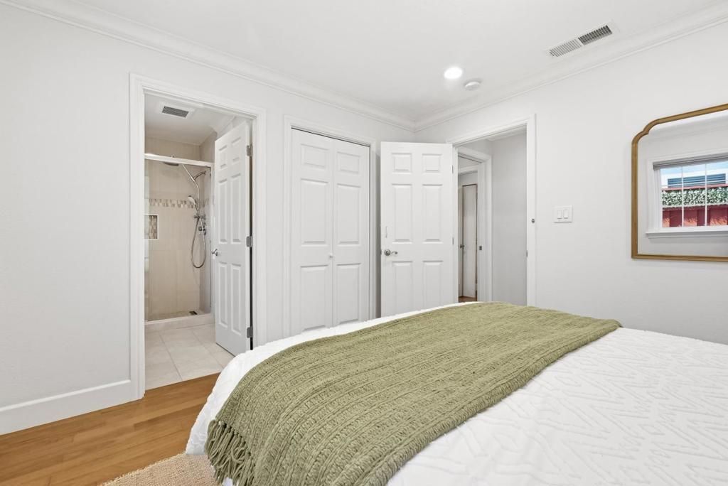 Image 28 of property listing at 1010 Springfield Drive, Campbell, CA 95008